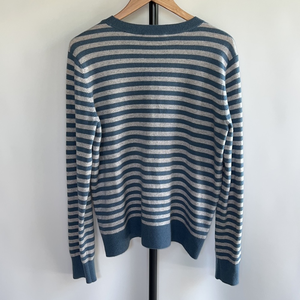 Vince Cashmere Crewneck Sweater - sz L - Picture 2 of 5